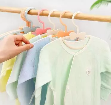 5/10/20 шт. Детские вешалки для одежды для младенцев, вешалки для детской комнаты, декор для детской комнаты, портативный пластиковый дисплей, креативный детский подарок, ветрозащитный 5pcs оранжевый