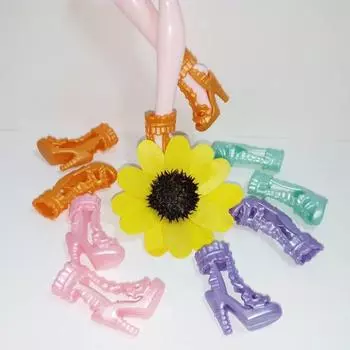 5 пар/лот, новая модная кукольная обувь, стильные аксессуары, туфли на высоком каблуке для вечерние куклы Monster High разноцветный