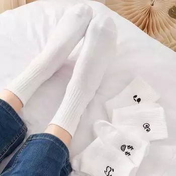 5 пар зимних носков унисекс с вышитым рисунком в виде мультяшного личика, средней длины, с высокой эластичностью, нескользящие, удобные, теплые, спальные носки белый