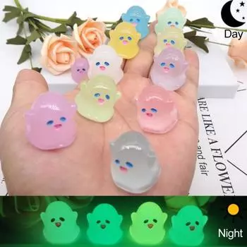 5 шт. Мини-фигурки призраков из смолы на Хэллоуин, милые светящиеся в темноте, декор для сада с привидениями светло-зеленый