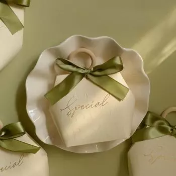 5CPS Подарочный пакет Свадебные сувениры Коробка конфет Подарочная маленькая коробка Корзина для ювелирных изделий Упаковочные пакеты 14.9x10.7x1.5cm