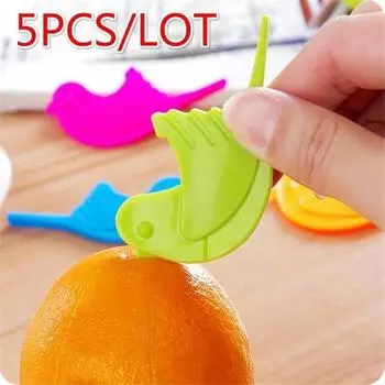 5pcs Random Bird Multi-purpose Beak Orange Peeling tools