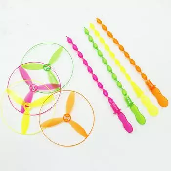 5шт / лот Микс Спин Цвет Свет Открытый Летающий диск Категория НЛО Игрушки Дети Пластиковые классические игрушки Детский подарок
