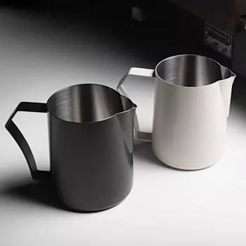 600ML 304 Stainless Steel Milk Frothing Pitcher Milk Frother Cup - Easy-to-Clean Espresso Accessories Foam Making for Coffee 600ml чёрный