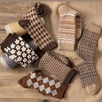 6 пар дышащих и впитывающих пот женских носков средней длины на осень и зиму. Модные и универсальные женские носки, размер 34-42 One Size