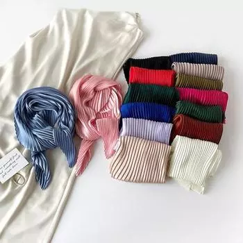 70 * 70 Four Seasons Доступен Новый женский маленький квадратный шарф, высококачественный шарф с буквенным принтом, профессиональный шарф, атласный шарф 70*70CM