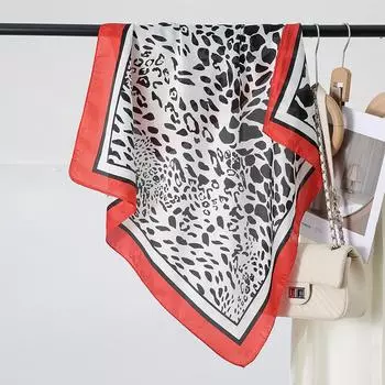 70СМ Новый квадратный шарф с леопардовым принтом Женский шарф из искусственного шелка Повседневный универсальный декоративный маленький шейный платок Хиджаб красный