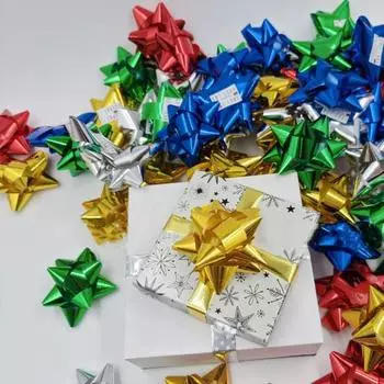 75 шт. Лента Звездные банты Самоклеящиеся подарочные упаковочные банты металлического цвета 3Inch
