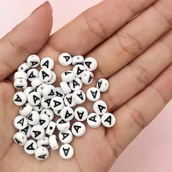 7 мм 50 шт. черные 26 букв на белом свободные бусины для самостоятельного изготовления кулонов ювелирных изделий ремесла ожерелье браслет ручной работы 7mm 50Pcs