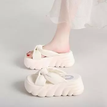 7Cm thick-soled slippers women s summer outer wear height-increasing muffin-soled sandals new women s sandals going out 34
