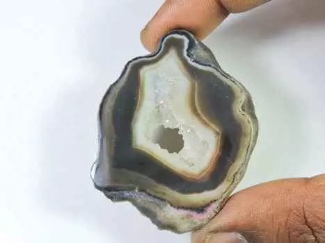 80Cts. Окрашенный черный друзовый агат фантазийный кристалл кабошон россыпью драгоценный камень 40X52MM SK-2261