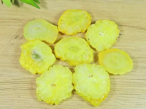 8 шт. Желтые солнечные друзы агата жеоды кабошоны россыпью драгоценных камней 396 карат RQ-2676