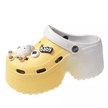 8 см женские туфли с отверстиями 2024 летние мультяшные милые туфли Baotou с повышенной толстой подошвой противоскользящие туфли с отверстиями аксессуары женские тапочки 35-36