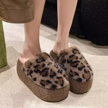 8CM~ Internet celebrity leopard print thick-bottomed fluffy slippers women s outer wear 2024 autumn and winter new small man heightening bag hea 34 коричневый