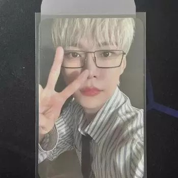 8th Anniversary Fanmeeting Doyoung Photocard
