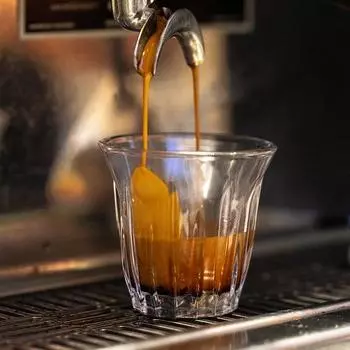 90-230 мл Вертикальная полосатая стеклянная чашка для кофе и чая в ресторане Стеклянная чашка для растворимого кофе и молока Термостойкая чашка для латте