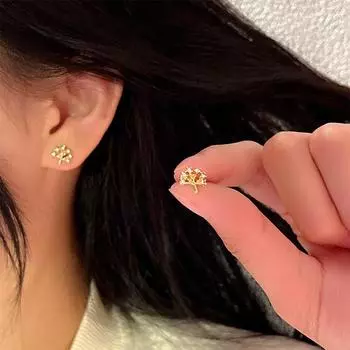 925 Легкие роскошные изысканные маленькие серьги в форме дерева, маленькие и простые серьги, универсальные серьги в стиле ниши для женщин