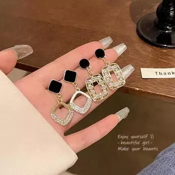 925 Silver Geometric Diamond Flash Earrings - Trendy High-End Design for Women