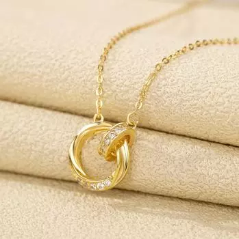 925 Silver Mobius Ring Necklace Women s Niche Premium Interlocking Pendant Clavicle Chain Summer 925 Silver