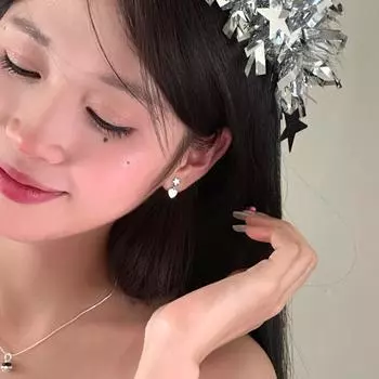 925 silver needle love stud earrings women s niche high-end sense cold wind star earrings simple exquisite fashion earrings 925 silver needles