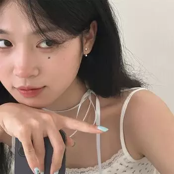 925 silver needle simple tetragonal star stud earrings women s exquisite niche cold wind earrings fashionable cold wind new earrings 925 silver needle