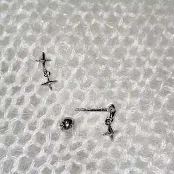 925 silver needle tetragonal star stud earrings female personality niche high-end earbone nails light luxury cold wind earrings 925 silver needle