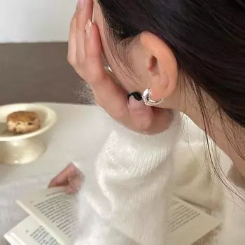 925 silver needle zircon earrings women s niche design high-end earrings exquisite fashion autumn and winter atmospheric earrings new products 925 silver needle