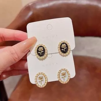 925 Silver Rose Pearl Earrings - French Retro Style E5999 чёрный