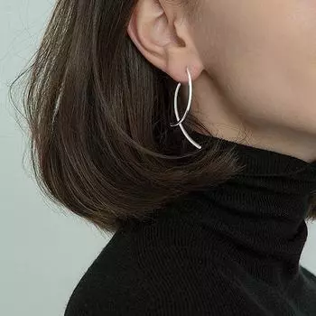 925 Sterling Silver Earrings for Women Long Geometric Lines Cross Earrings Stylish Tassel Earrings Cold Wind Slimming Face Silver pair