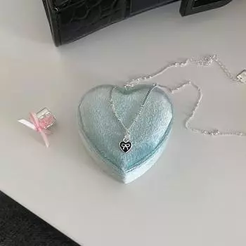 925 sterling silver love pendant necklace women s exquisite niche high-end bow neck chain simple and fashionable collarbone chain 925 silver