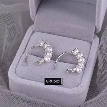925 Sterling Silver Pearl Ear Hook Retro Delicate Earrings Women s Handmade Winding Elegant Earrings Ear Studs Classy Accessible Luxury Ins Five pearl ear hook + cashmere box