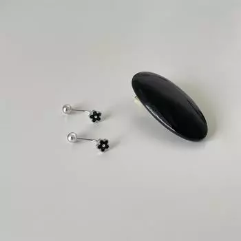 999 sterling silver dripping oil flower stud earrings female versatile simple and cute wind earbone studs exquisite niche high-end new ears A pair of 999 silver