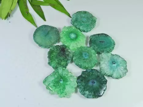 9 шт. Зеленый солнечный друзовый агат жеодовый Fancy cab россыпью драгоценных камней лот 25-30 мм RQ-2662
