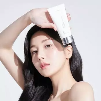 9WISHES White Tone-Up Body Serum 80ml