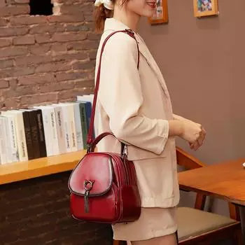 A Retro Leather Women s Backpack Is Easy To Wear with A Multi-shoulder Crossbody Handbag чёрный
