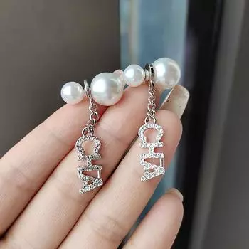 A Two-Wear Diamond Chain Geometric Pearl Stud Earrings Fashion Temperament Earrings Girls Earrings