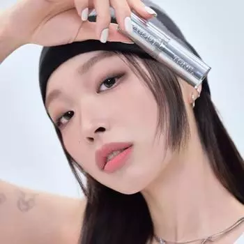 About Tone [новый эксклюзивный запуск] About Tone Blur Lasting Stick Primer 10 г