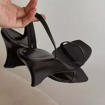 Абсолютно новые женские кожаные мюли на среднем толстом каблуке, летние тапочки на танкетке, женские 2024, повседневная офисная обувь для женщин 35 чёрный