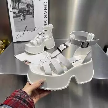 Абсолютно новый дизайн готические летние сандалии женские на платформе толстые высокие каблуки женские туфли панк тонкие ремешки 2024 модная обувь для женщин 35 розовый