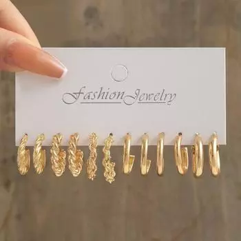 Accessible Luxury Golden Women s Spring/Summer Niche Style Combination Earrings 5652201