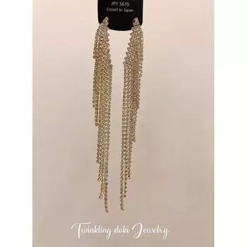 Accessible Luxury Super Flash Women s Niche Design Tassel Earrings Pair of gold tassel earrings