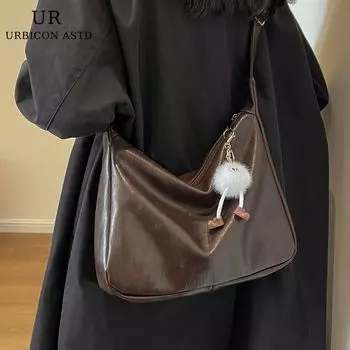 Accessible Luxury Women s Fall and Winter Black Niche Style Work Clothing Crossbody Bag Brown with pendant