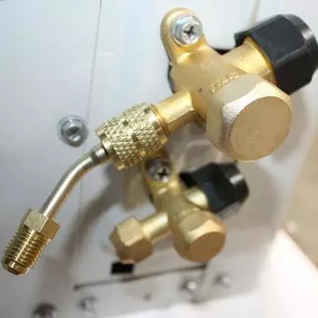 Адаптер 5/16 преобразует зарядное устройство кондиционера в HVAC