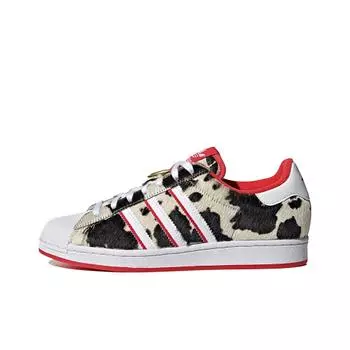 adidas originals Superstar Skateboarding Shoes Unisex