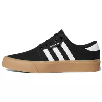 Adidas Seeley XT Black Gum Мужские кроссовки Core-Black Cloud-White GZ8567 38