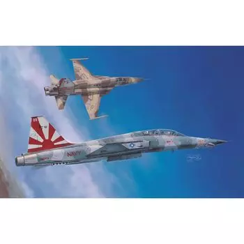 Пластиковая модель AFV Club Tiger II Sundowners F-5F VFC-111 1/48