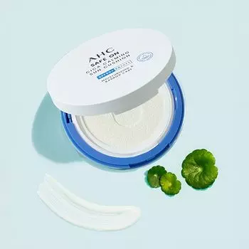 AHC Safe On Cica Успокаивающая солнцезащитная кушон SPF50+ PA++++ 25 г