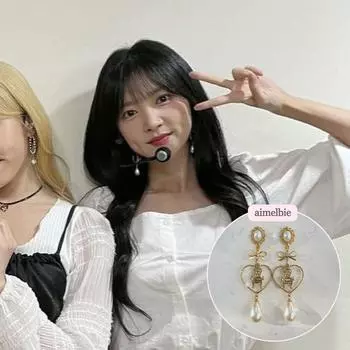 [Aimelbie] Антикварный стул и дыхание сердца