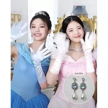 [Aimelbie] Aqua Jewel: принцесса носит простую одежду