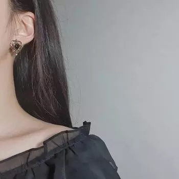 [Aimelbie] Черные готические брекеты в форме сердца